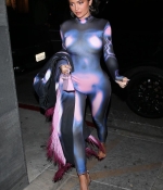 Access_Kardashian_001.jpg