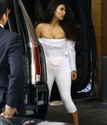 Access_Kardashian_03.jpg
