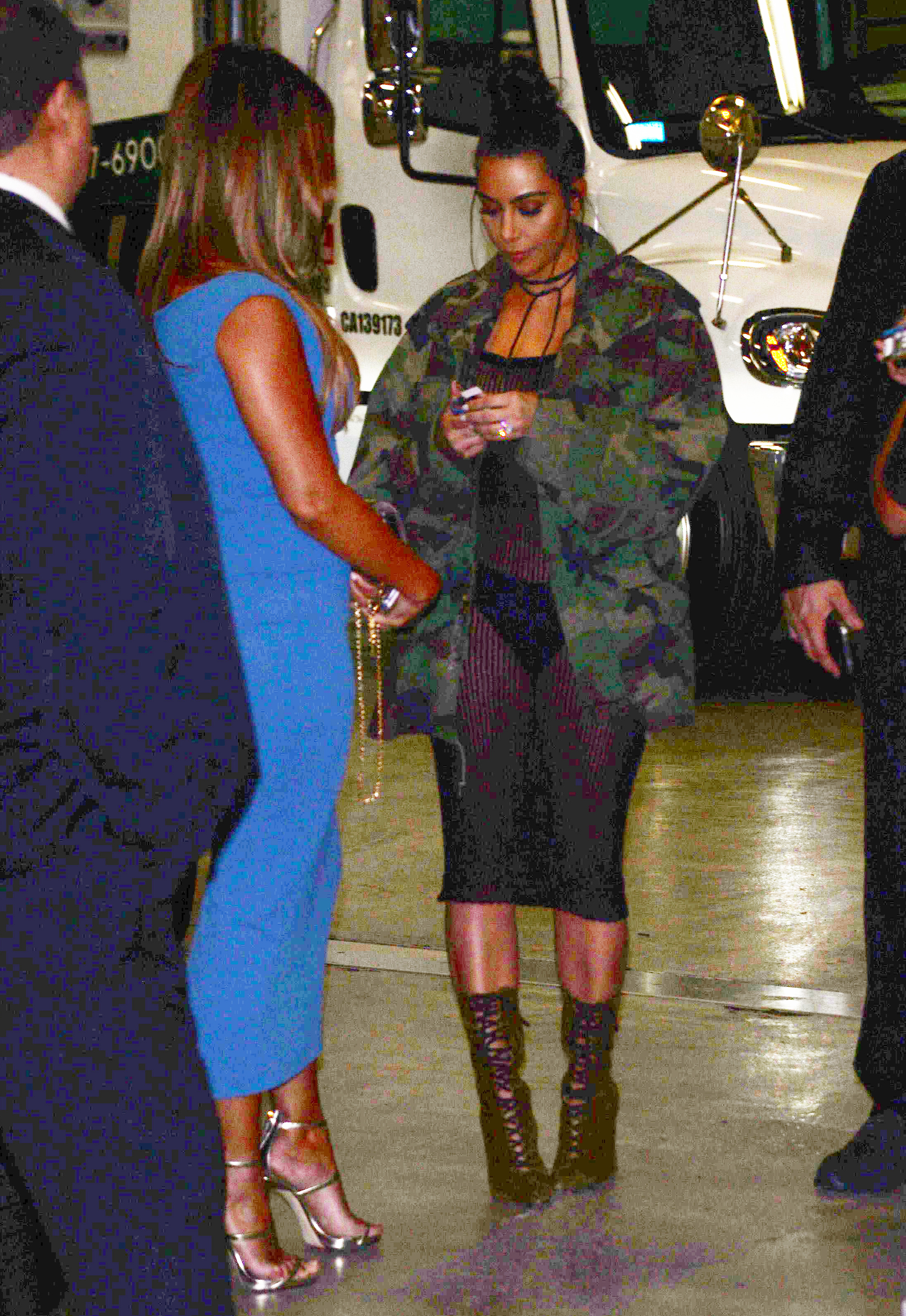 Access_Kardashian_09.jpg