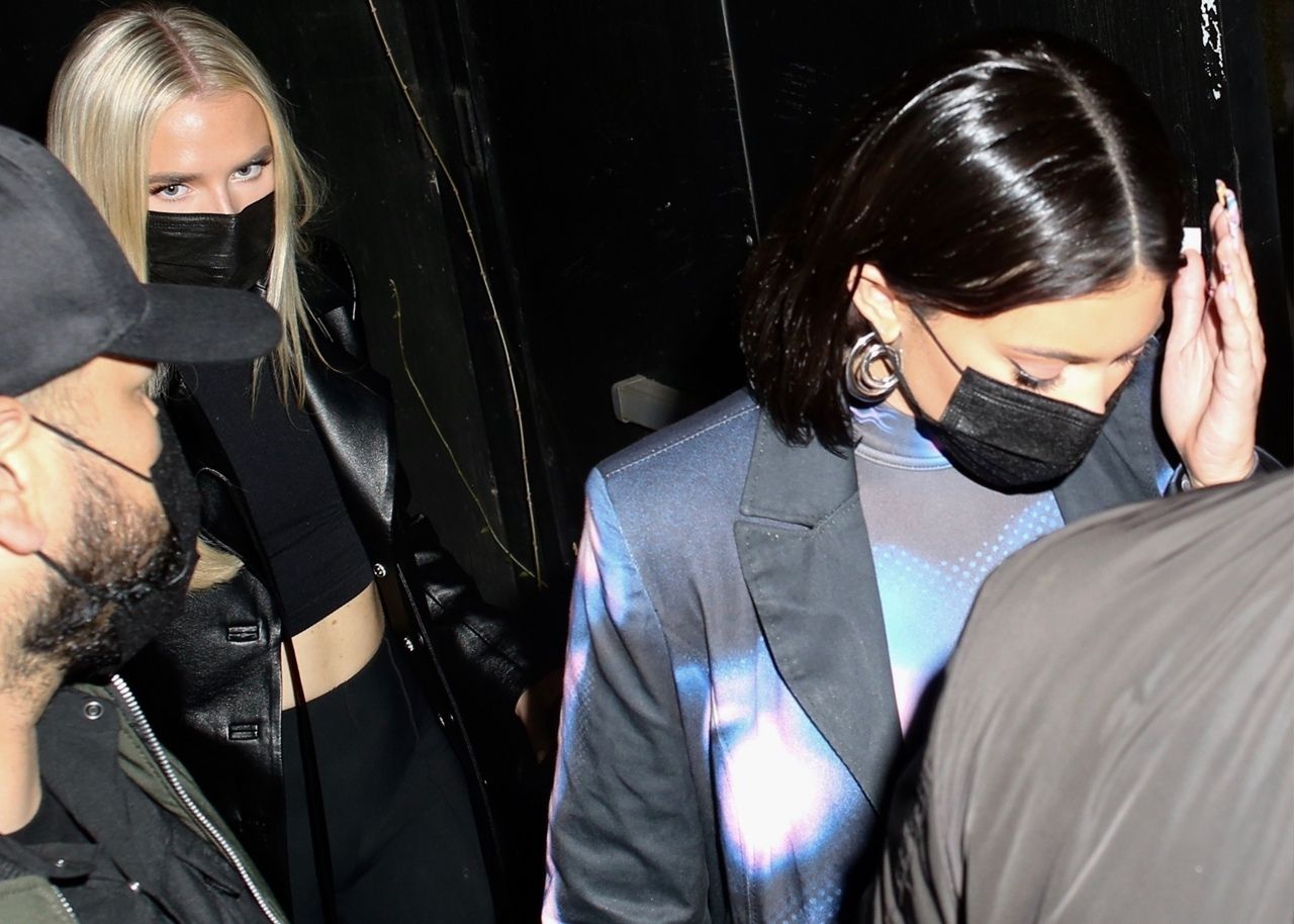 Access_Kardashian_002.jpg