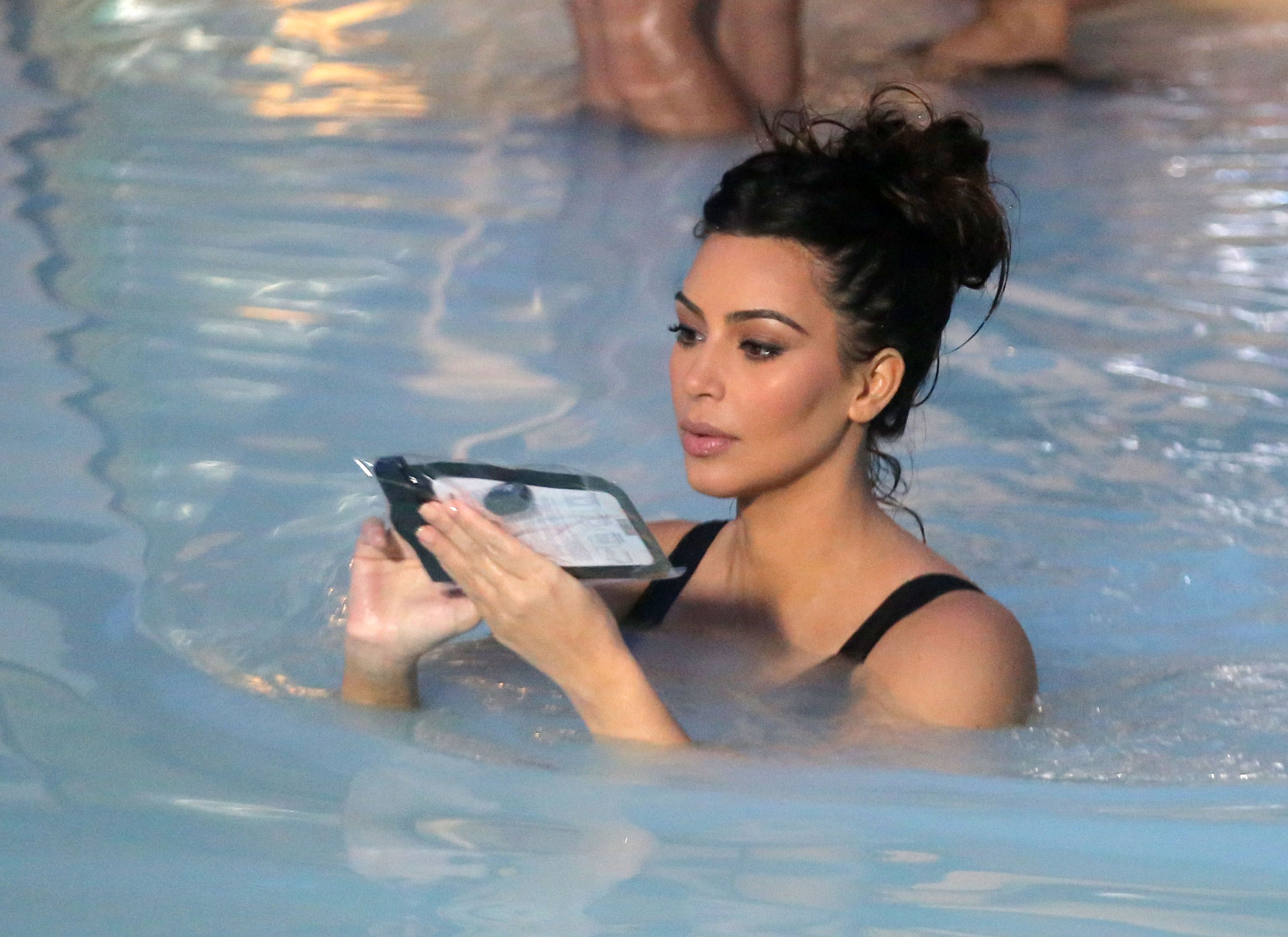 Access_Kardashian_015.jpg