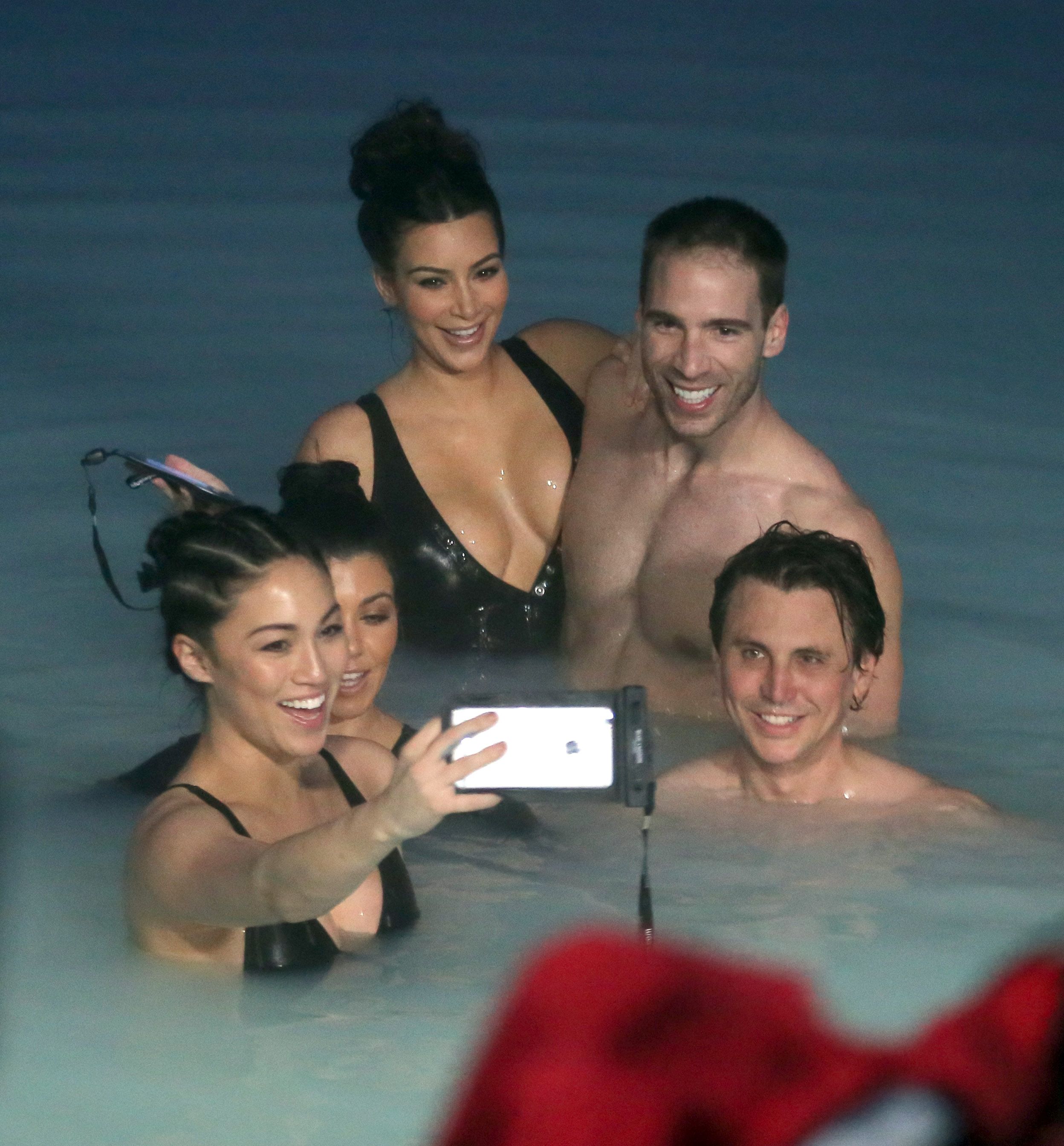 Access_Kardashian_025.jpg