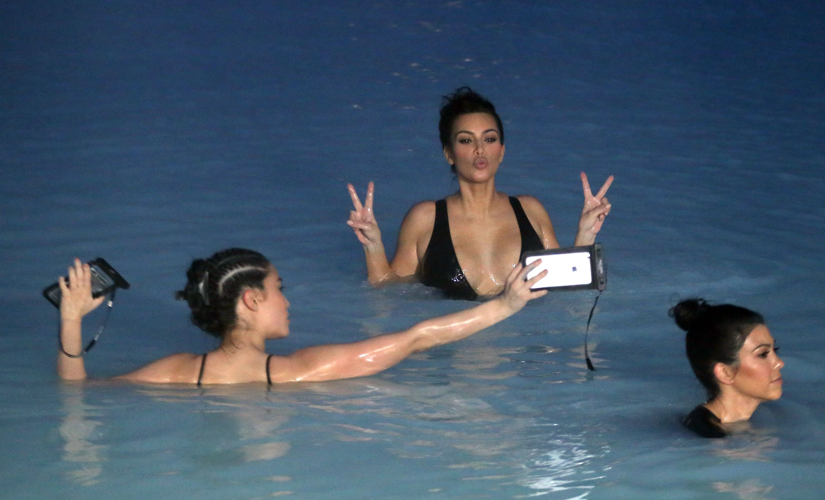 Access_Kardashian_030.jpg