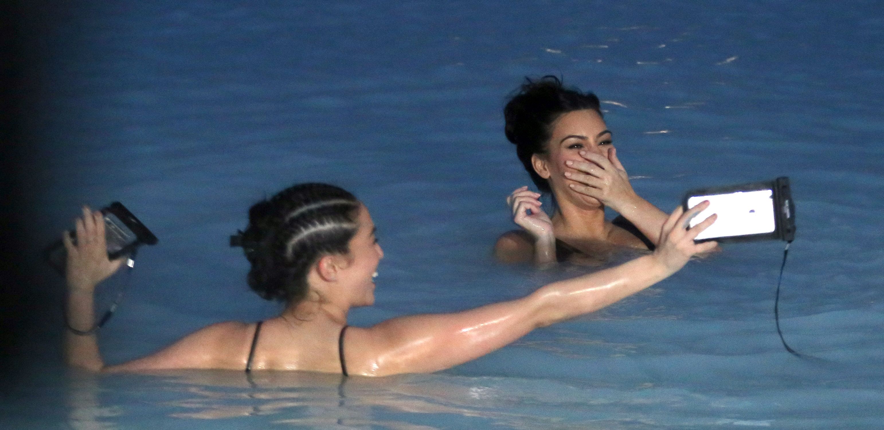Access_Kardashian_031.jpg