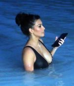 Access_Kardashian_033.jpg