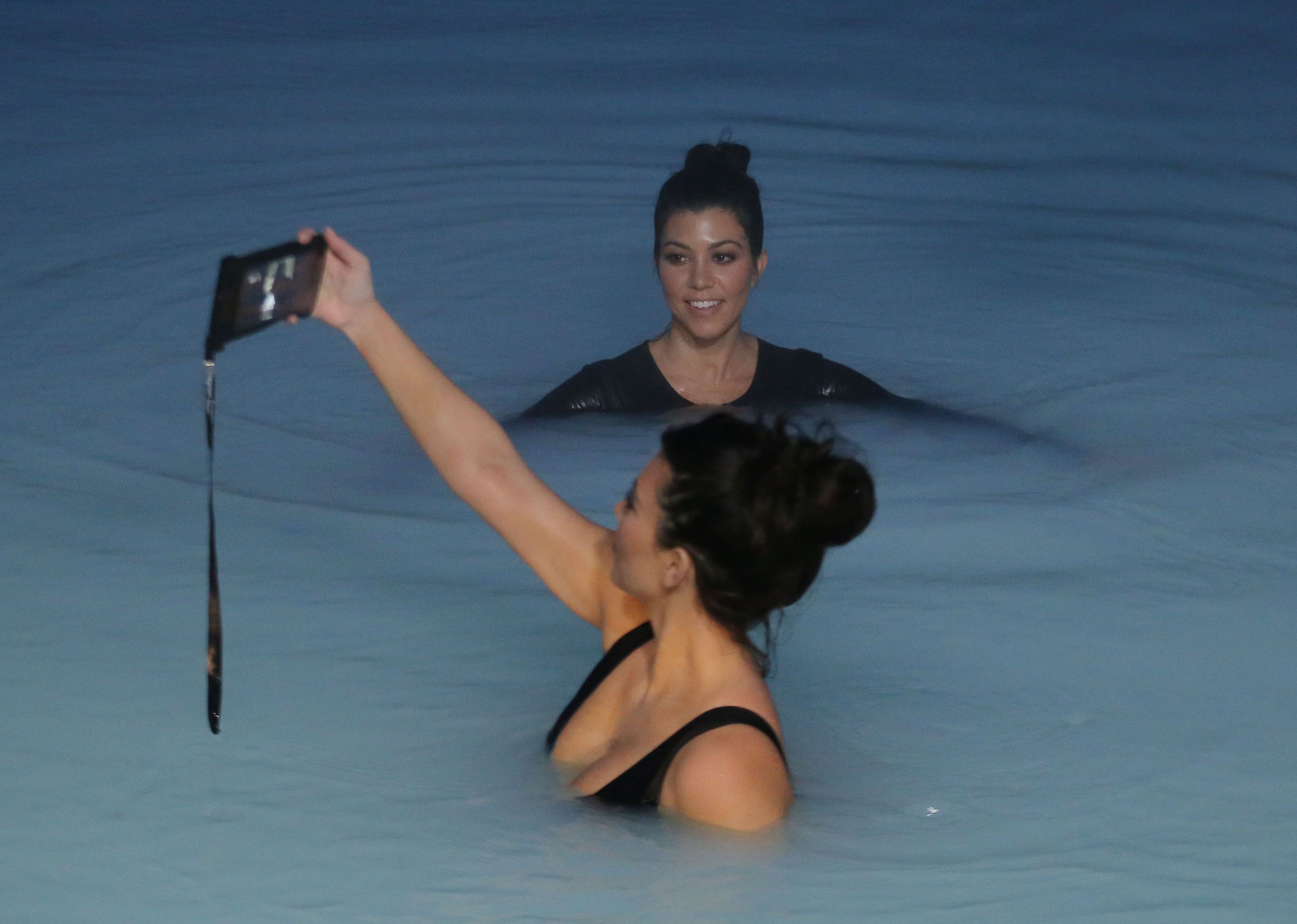Access_Kardashian_04.jpg
