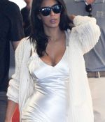 Access_Kardashian_03.jpg