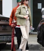 Access_Kardashian_002.jpg