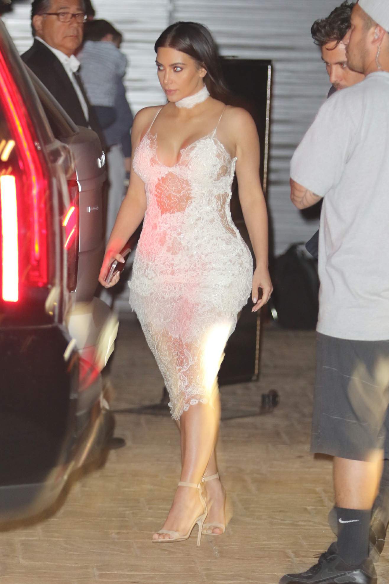 Access_Kardashian_03.jpg