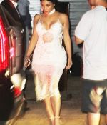 Access_Kardashian_09.jpg