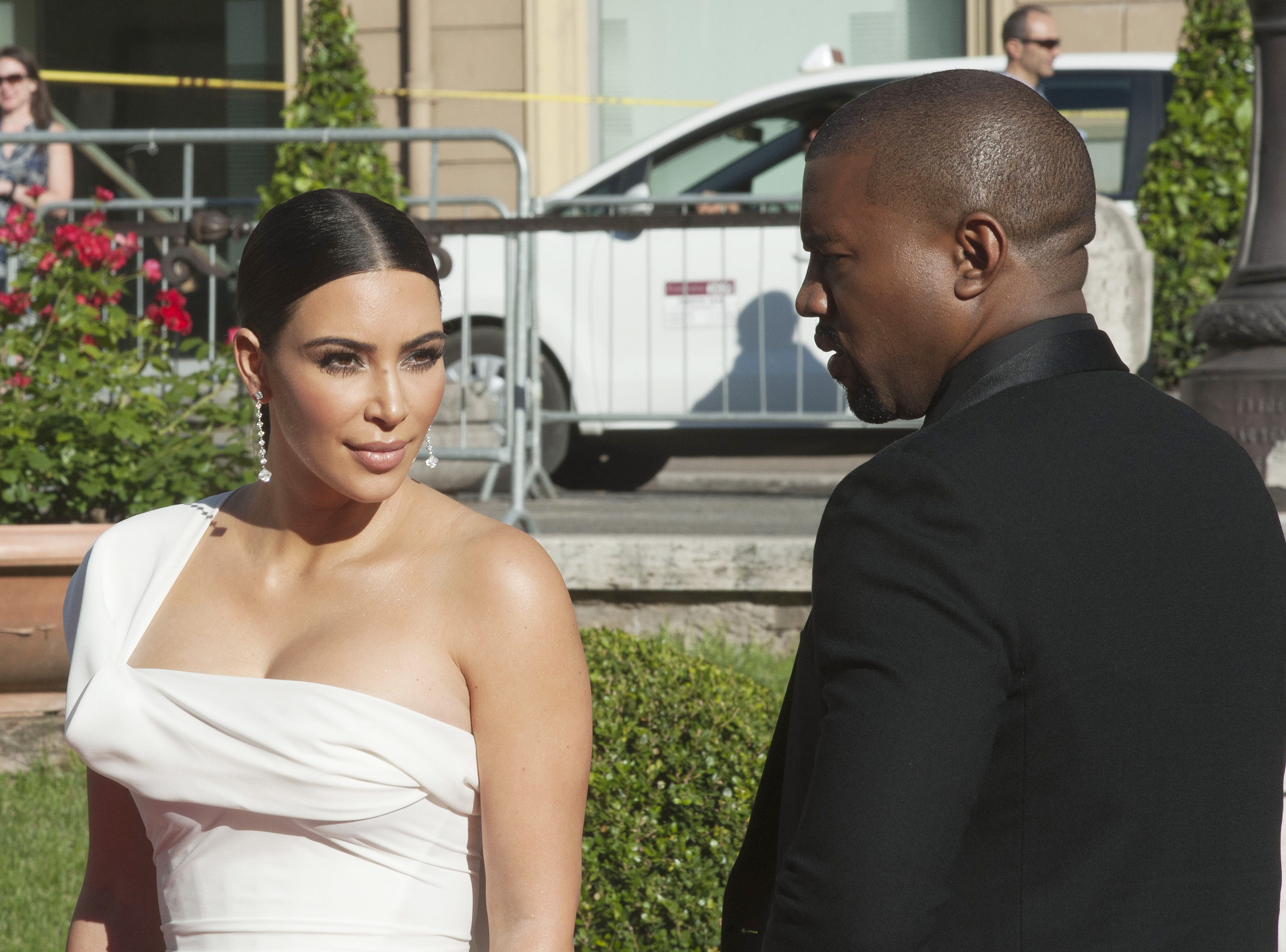 Access_Kardashian_07.jpeg
