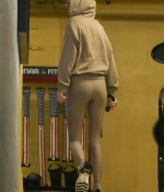 Access_Kardashian_004.jpg