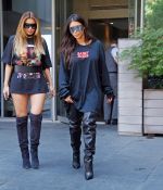 Access_Kardashian_03.jpeg