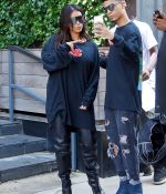 Access_Kardashian_05.jpeg
