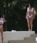 Access_Kardashian_013.jpg