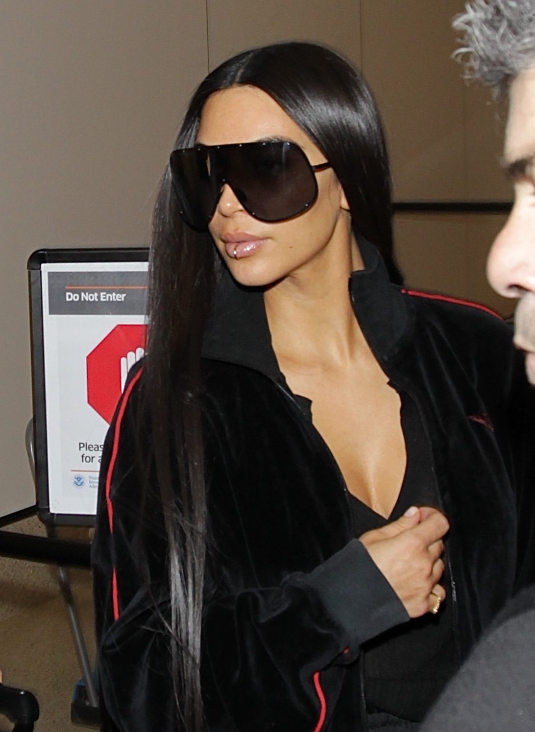 Access_Kardashian_02.jpg