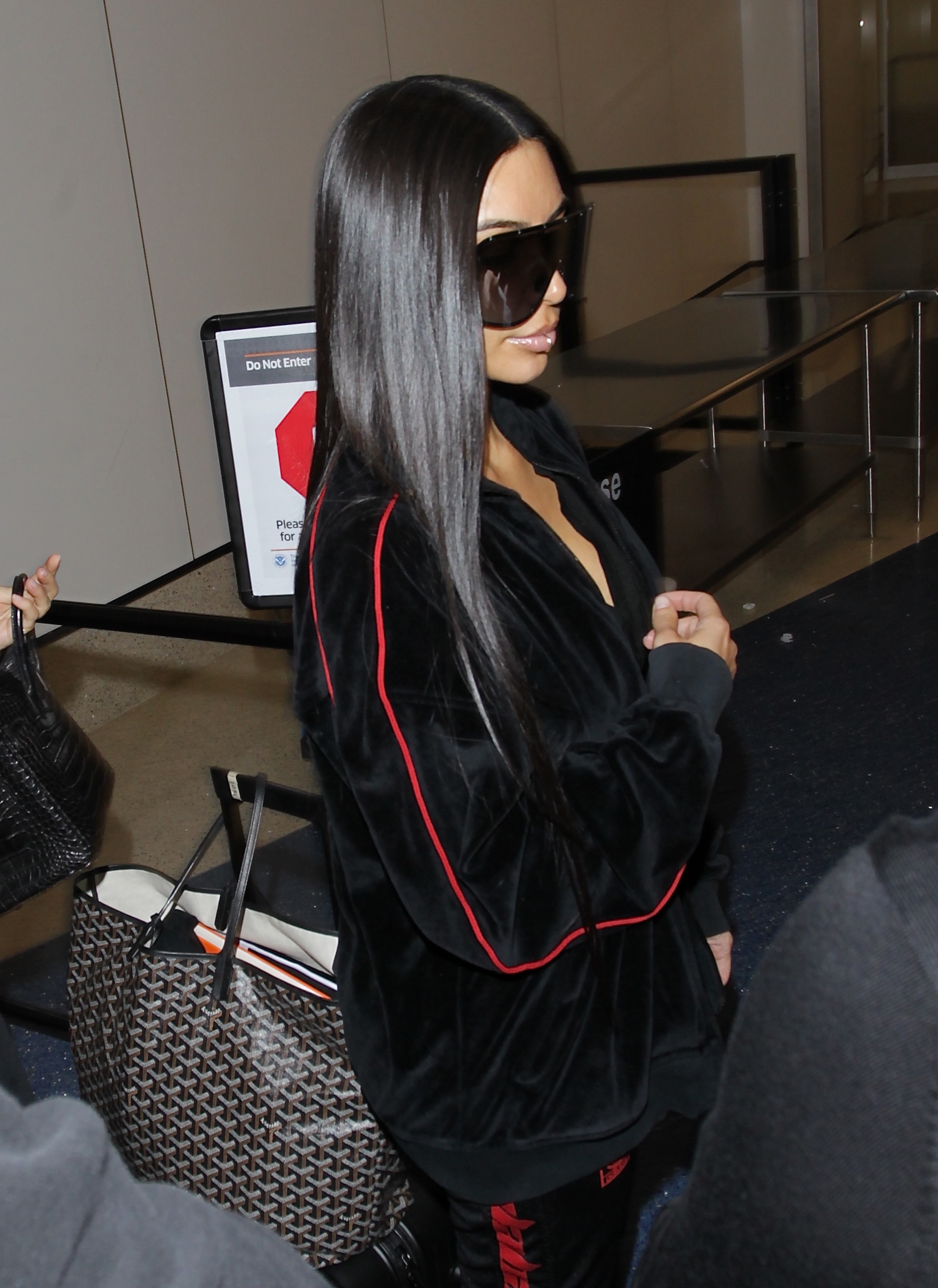 Access_Kardashian_04.jpg