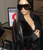 Access_Kardashian_01.jpg