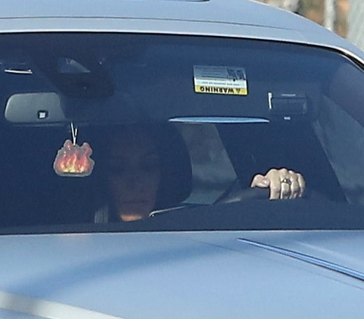 Access_Kardashian_03.jpg