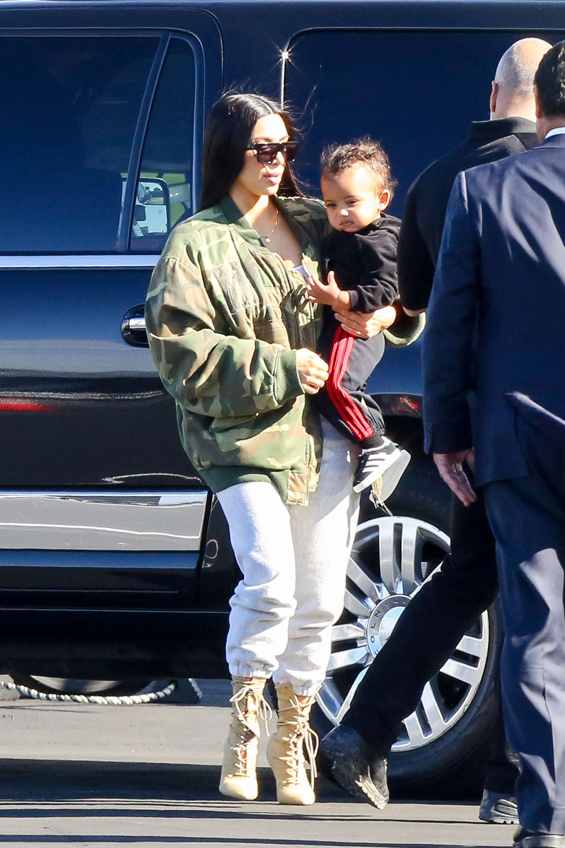 Access_Kardashian_06.jpg