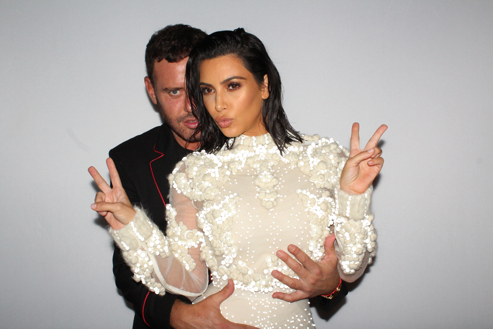 Access_Kardashian_01.jpg
