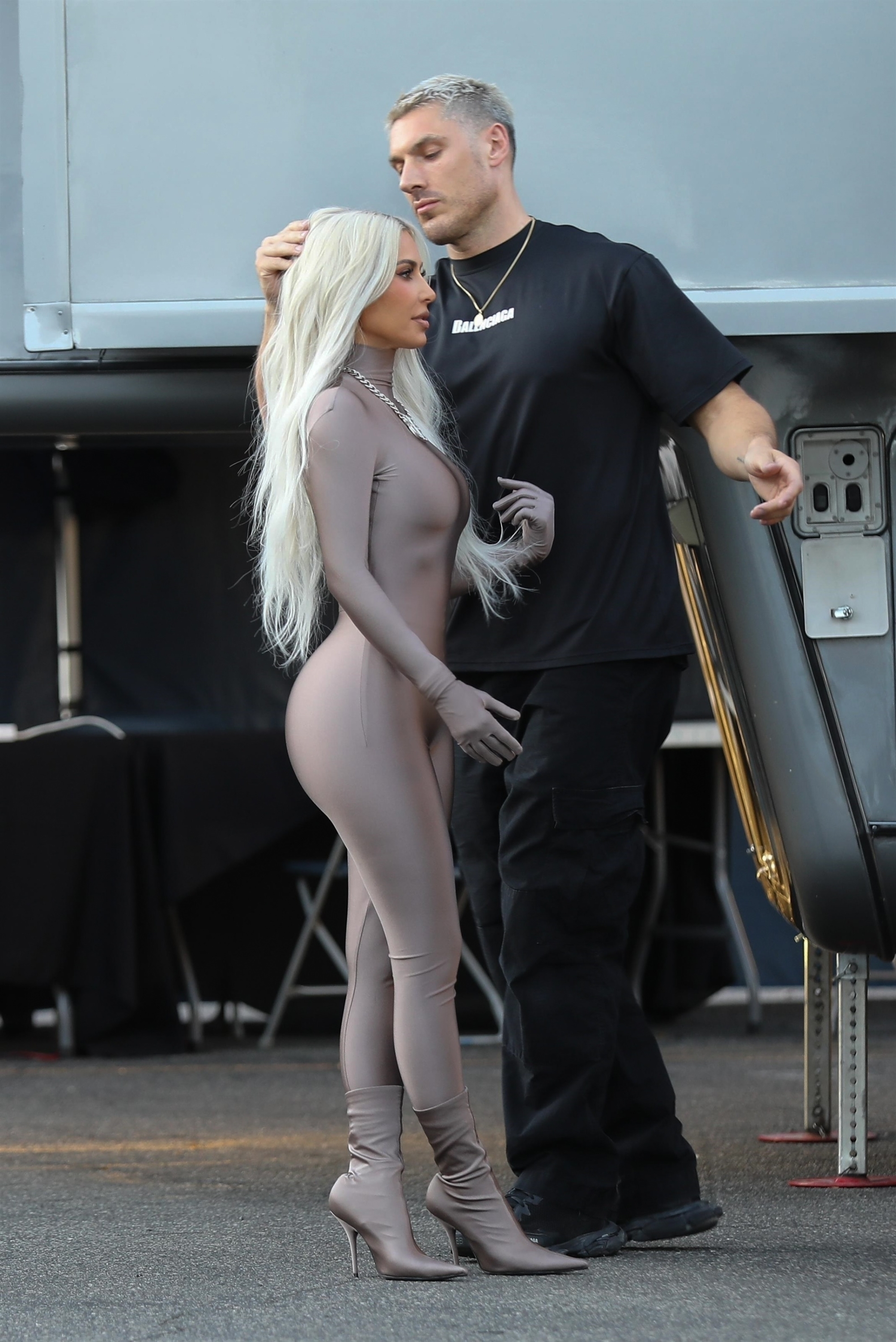 Access_Kardashian_002.jpg
