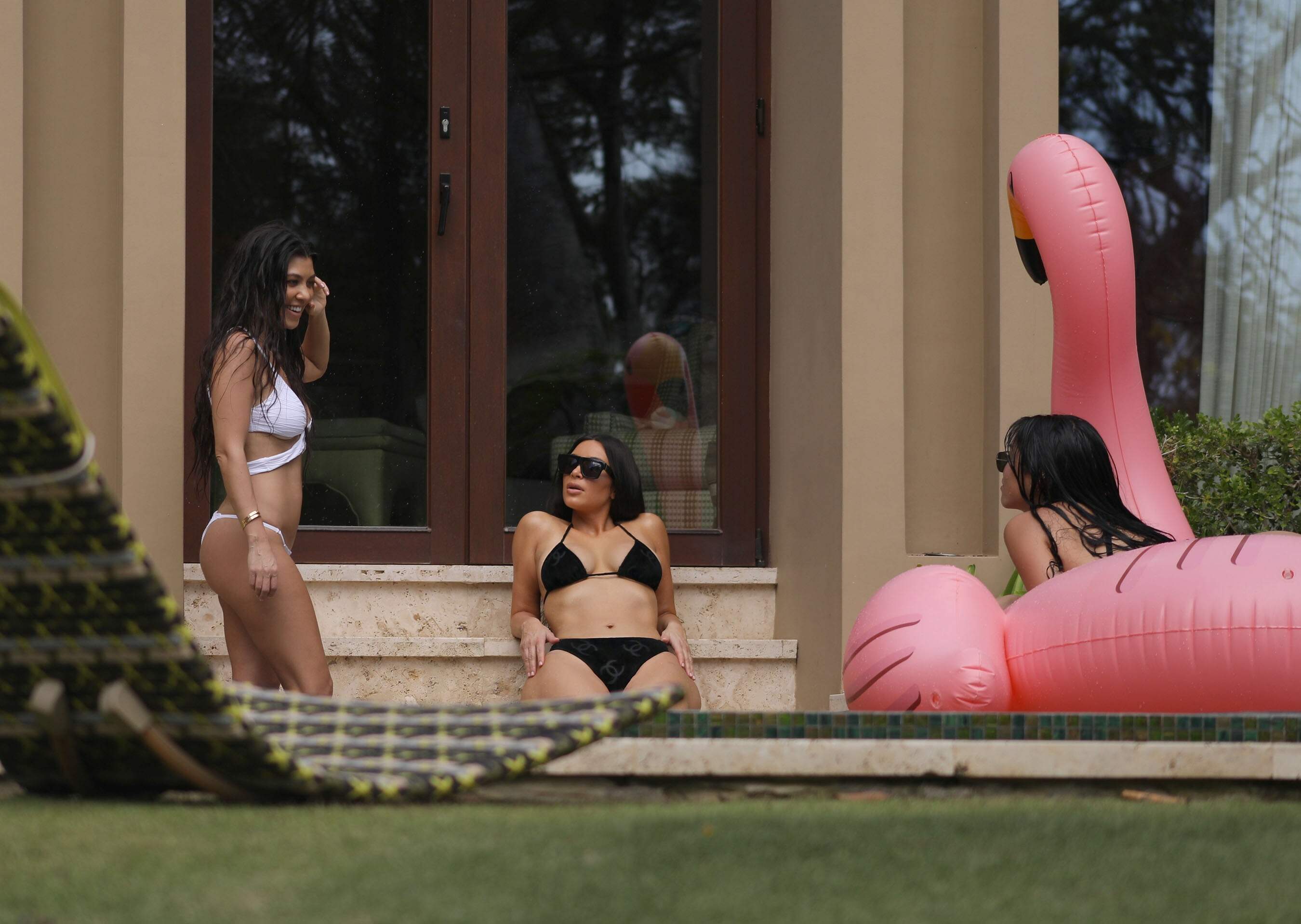 Access_Kardashian_03.jpg