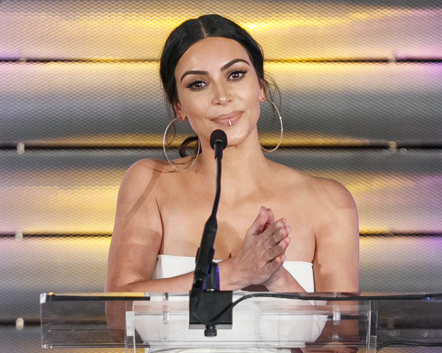 Access_Kardashian_06.jpg