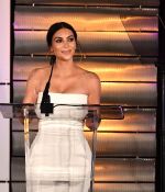 Access_Kardashian_011.jpg