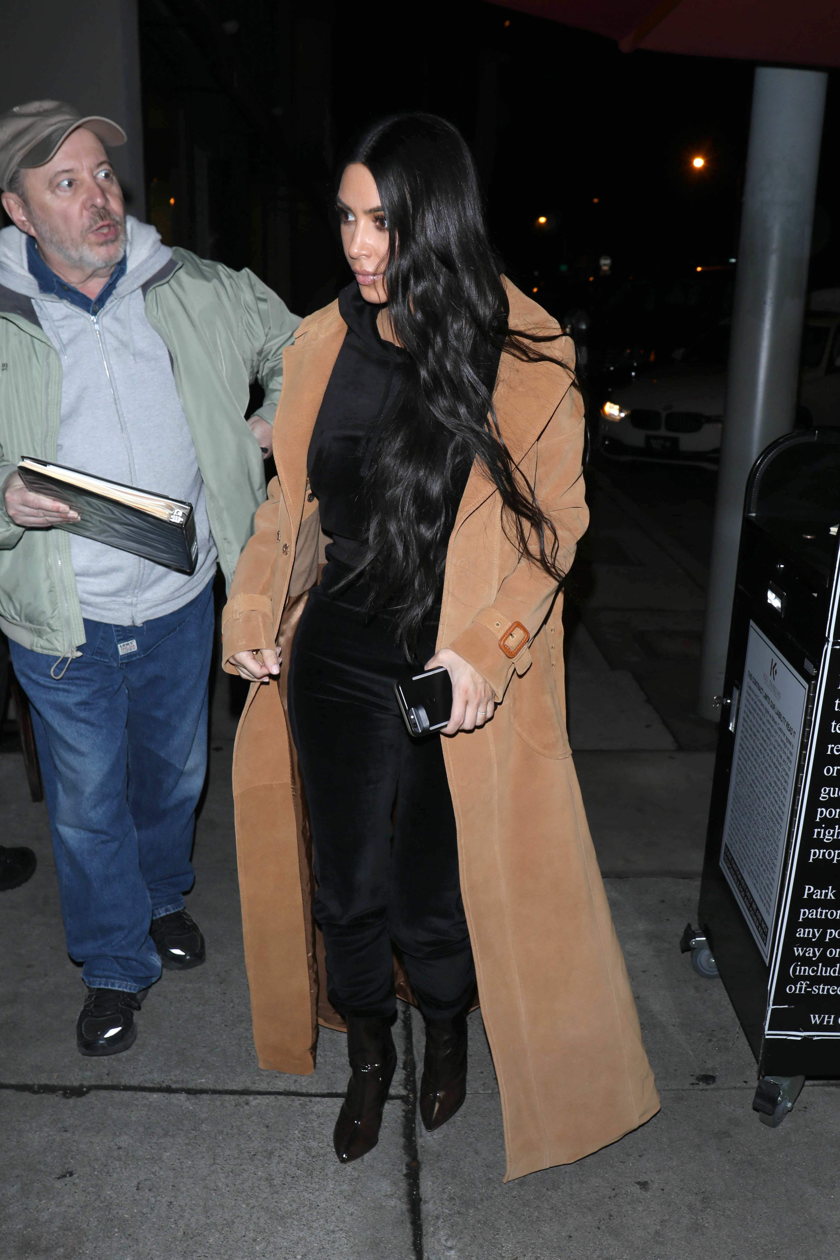 Access_Kardashian_04.jpg