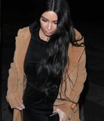 Access_Kardashian_05.jpg
