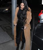 Access_Kardashian_06.jpg