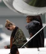 Access_Kardashian_05.jpg