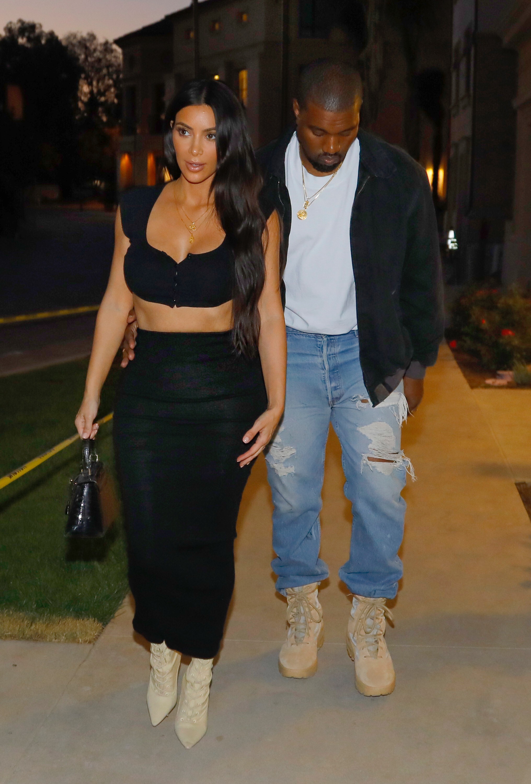Access_Kardashian_07.jpg