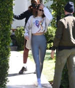 Access_Kardashian090.jpg