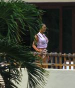 Access_Kardashian_09.jpg