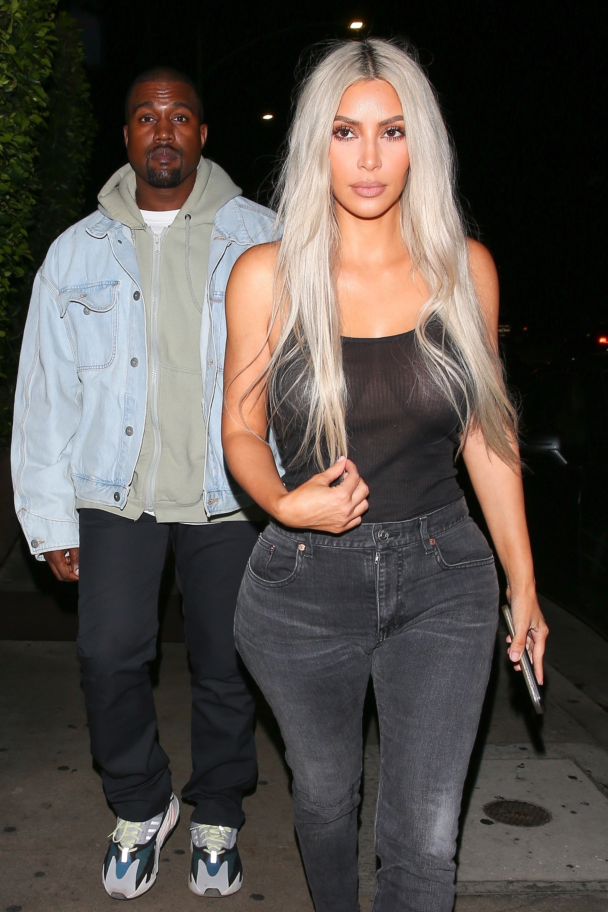 Access_Kardashian_04.jpg