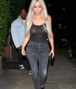 Access_Kardashian_07.jpg