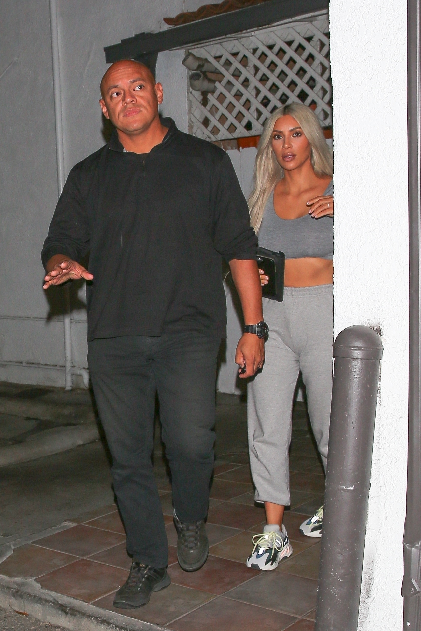 Access_Kardashian_03.jpg