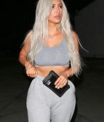 Access_Kardashian_06.jpg