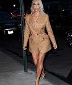 Access_Kardashian_08.jpg