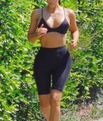 Access_Kardashian_015.jpg