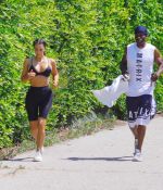 Access_Kardashian_02.jpg