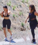 Access_Kardashian_06.jpg