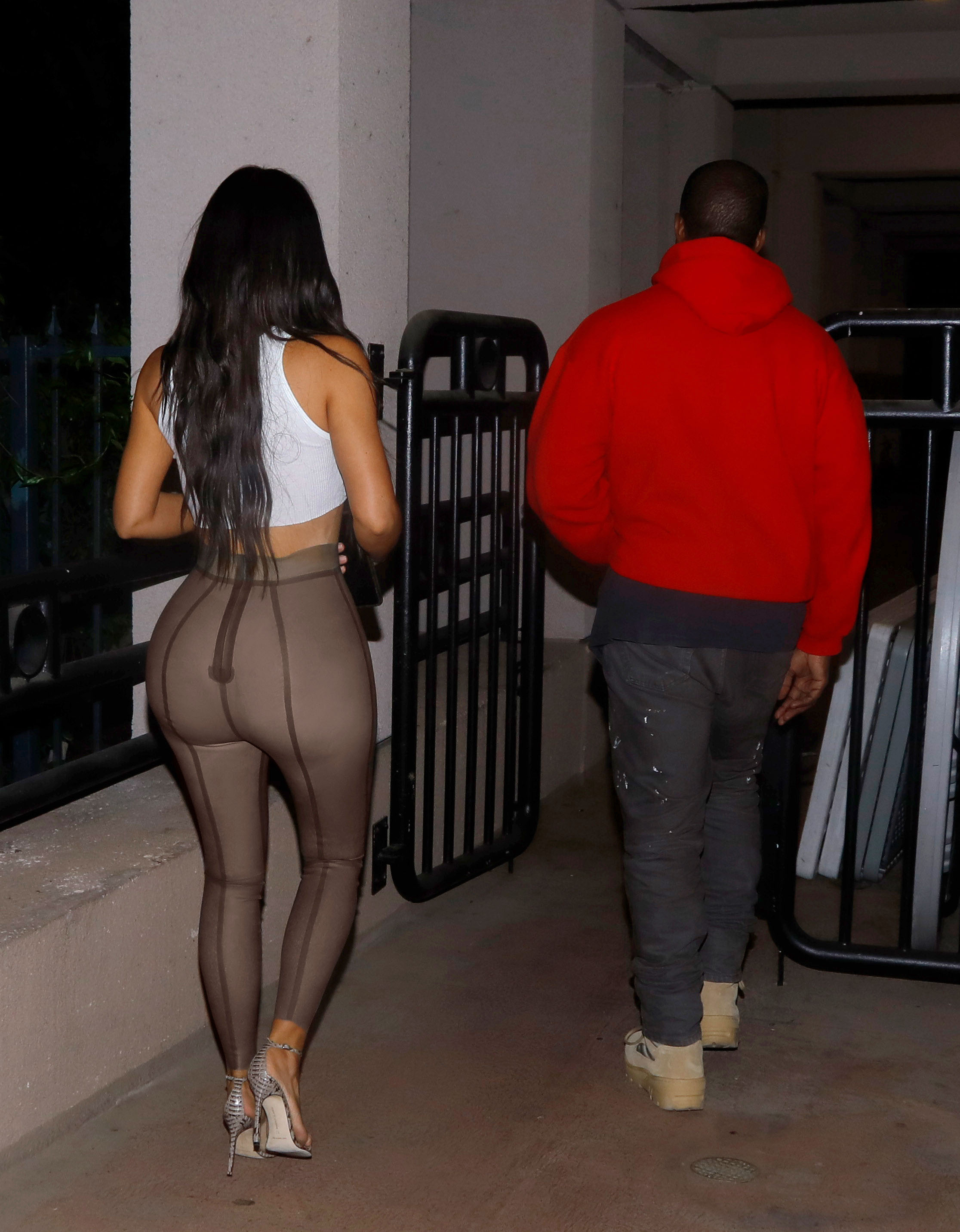 Access_Kardashian_09.jpg