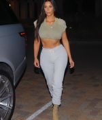 Access_Kardashian_021.jpg