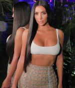 Access_Kardashian_021.jpg