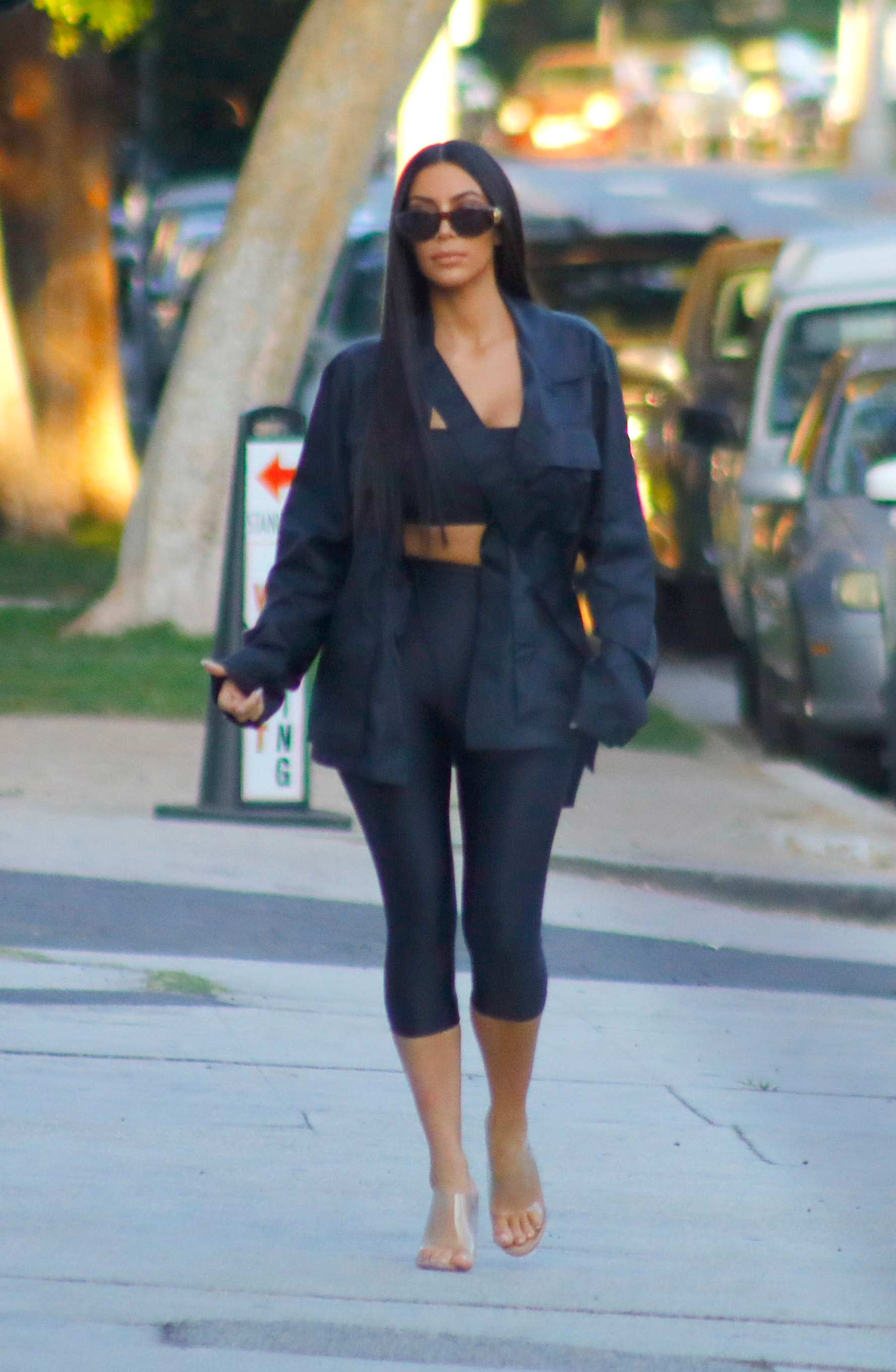 Access_Kardashian_04.jpg