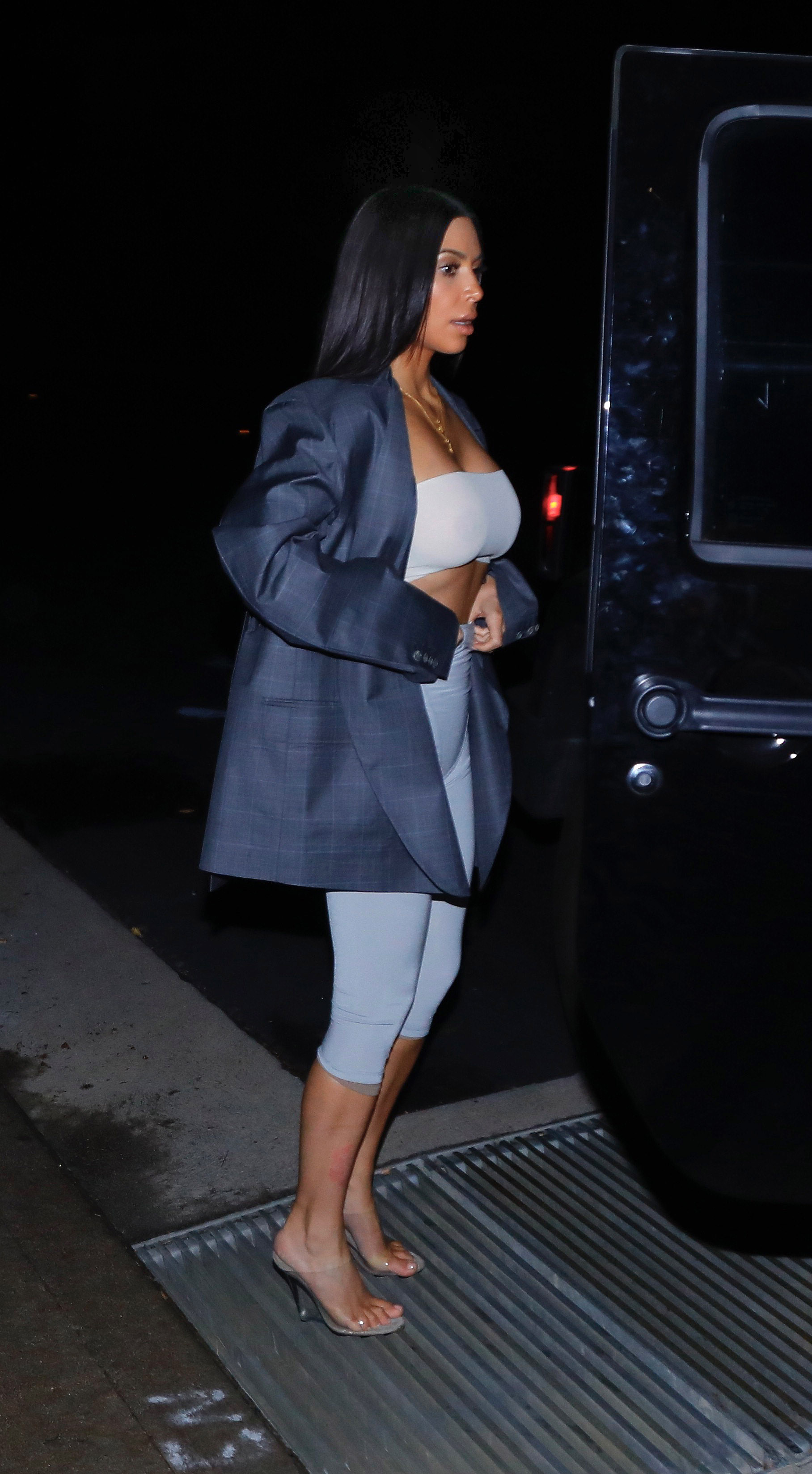 Access_Kardashian_04.jpg