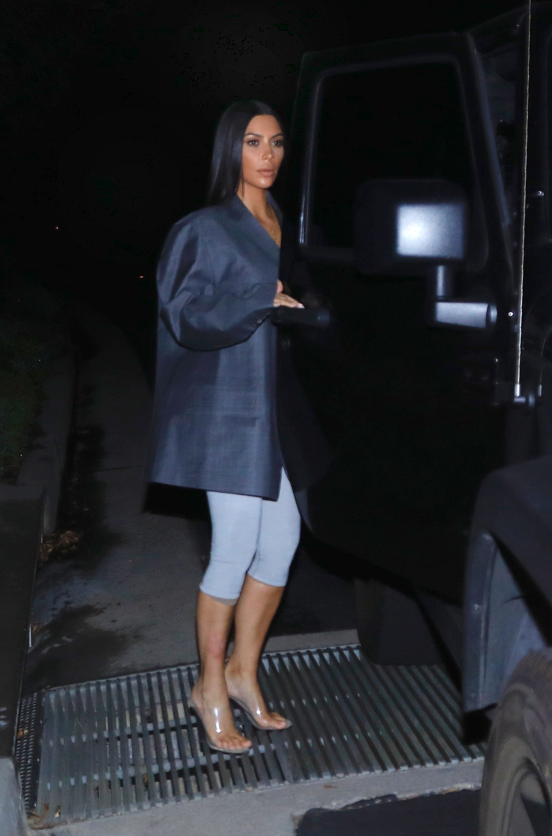 Access_Kardashian_05.jpg
